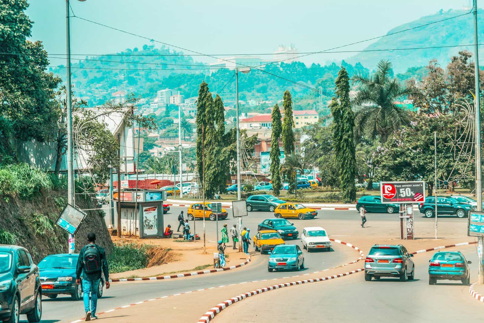 eSIM balíčky Kamerun Background