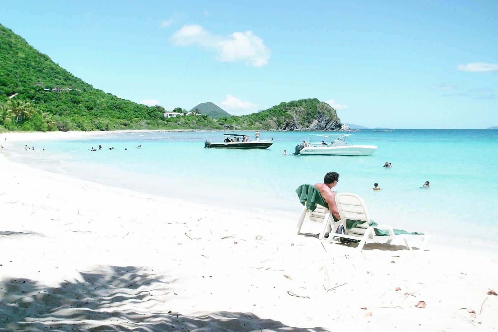 1 جيجابايت انترنت لمدة 7 أيام جزر العذراء البريطانية