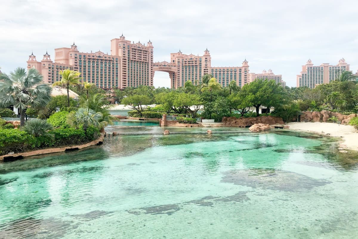Bahamas Background