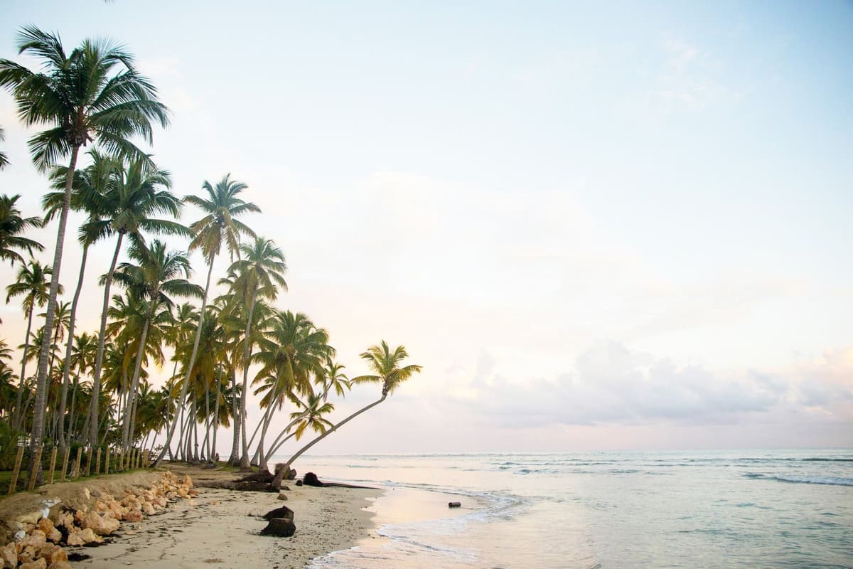 Dominican Republic Background