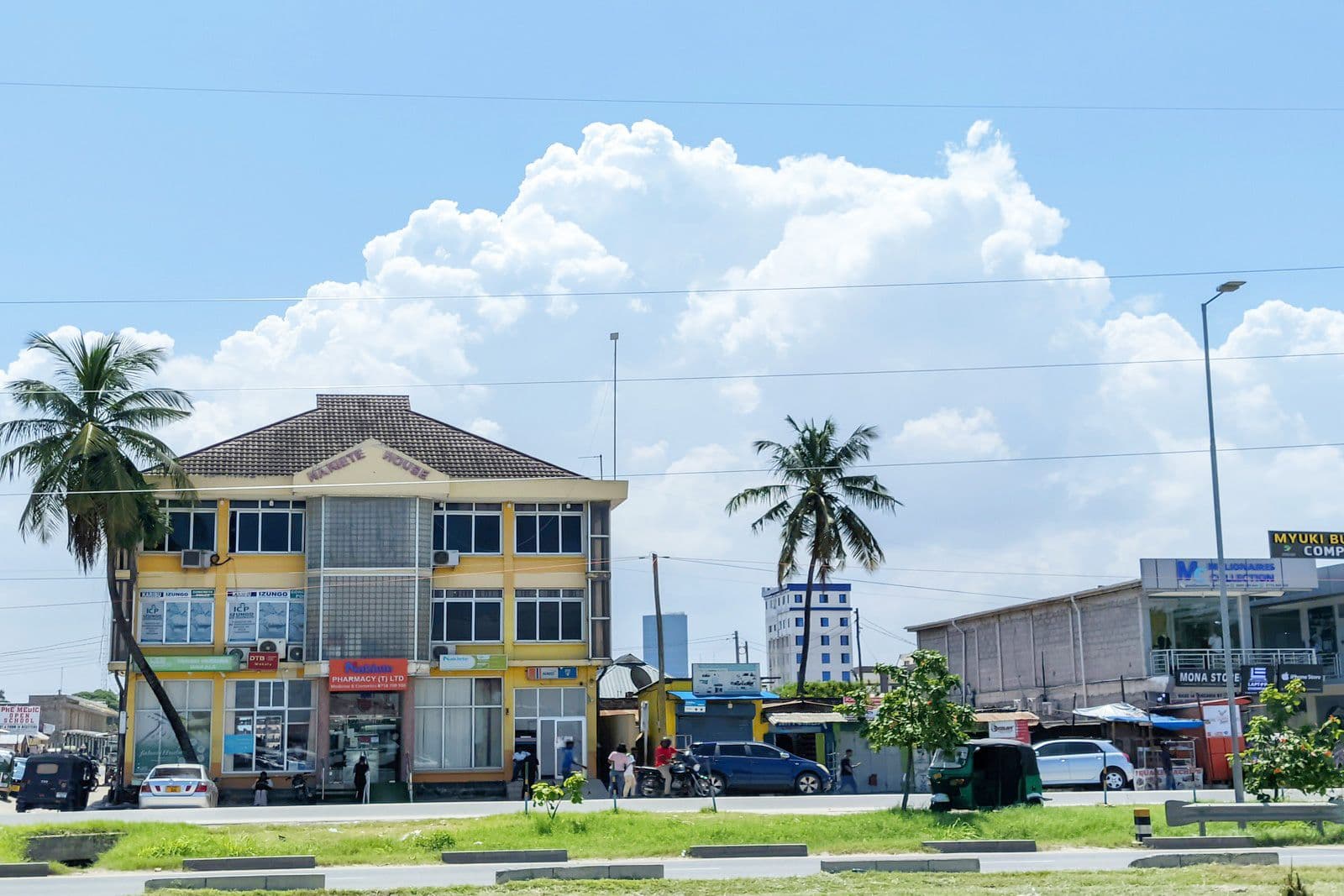 Πακέτα eSIM Λιβερία Background