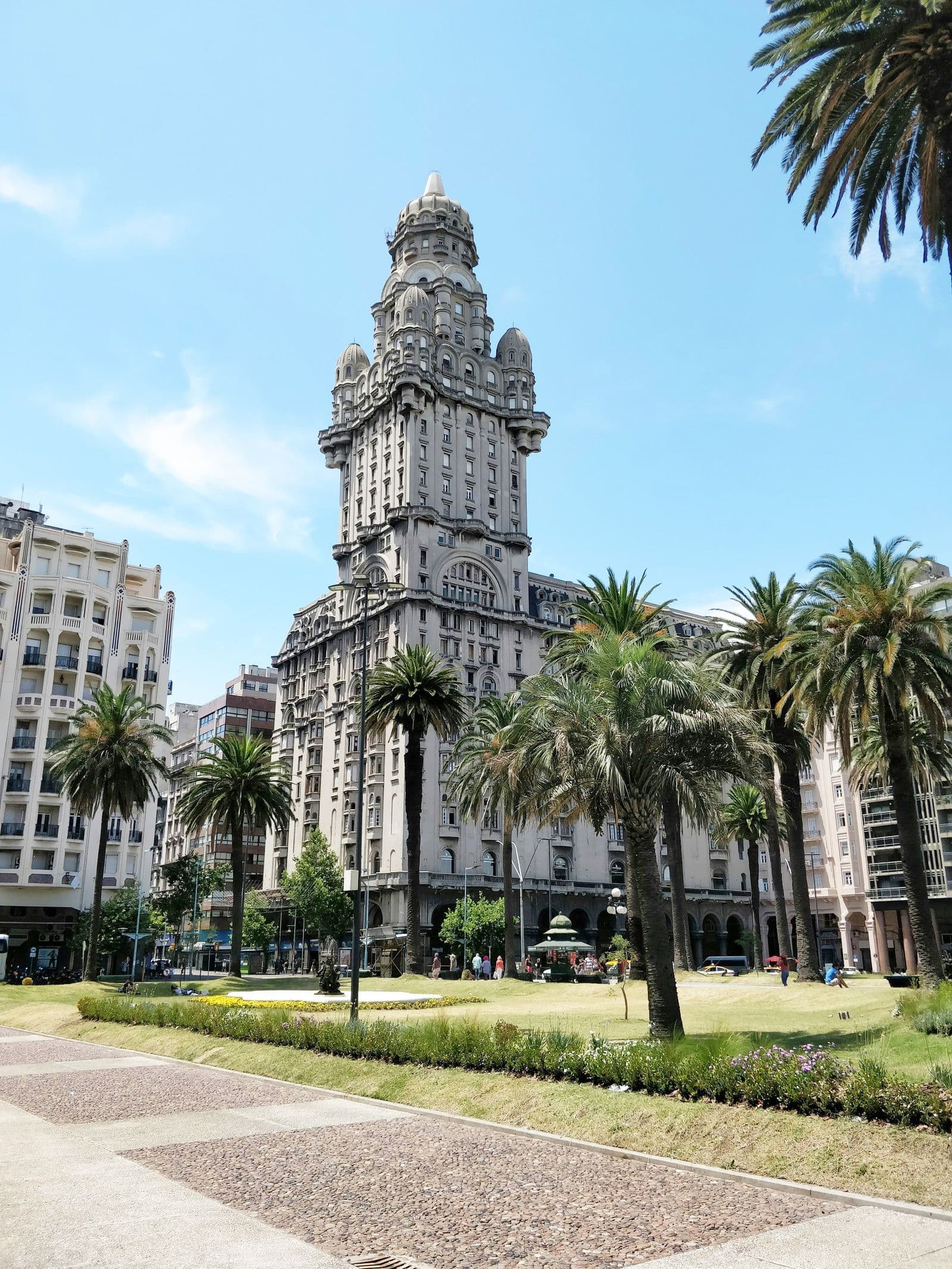 eSIM balíčky Uruguay Background